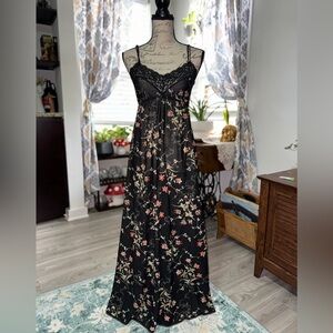 VINTAGE deadstock Miss Elaine floral cherry blossom nightgown/slip